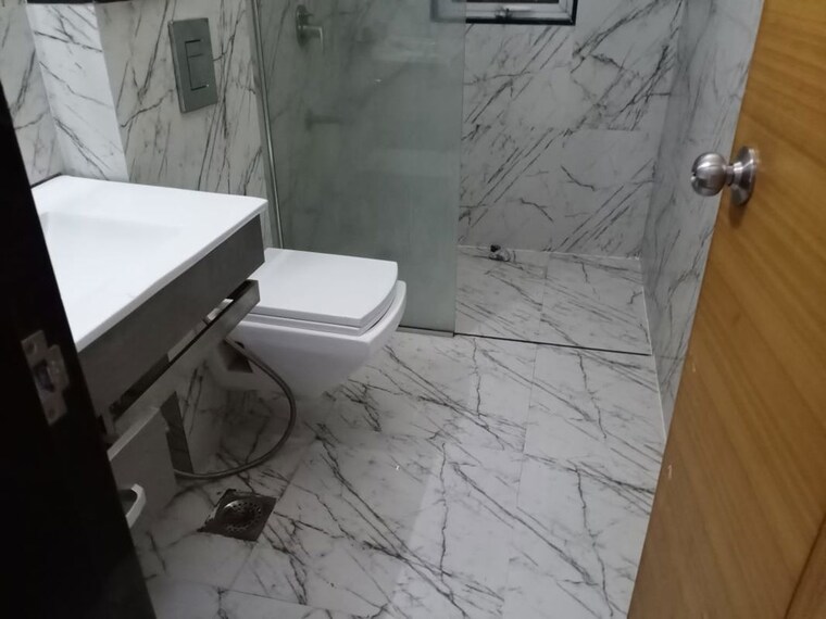 Bathroom, lohia-jain-vallonia-apartments 2 Bedroom 1000 Sq.Ft. Apartment In Bavdhan Pune 10614573