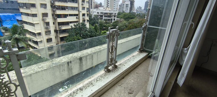 Balcony, darvesh-royale 3 Bedroom 2200 Sq.Ft. Apartment In Bandra West Mumbai 10614597