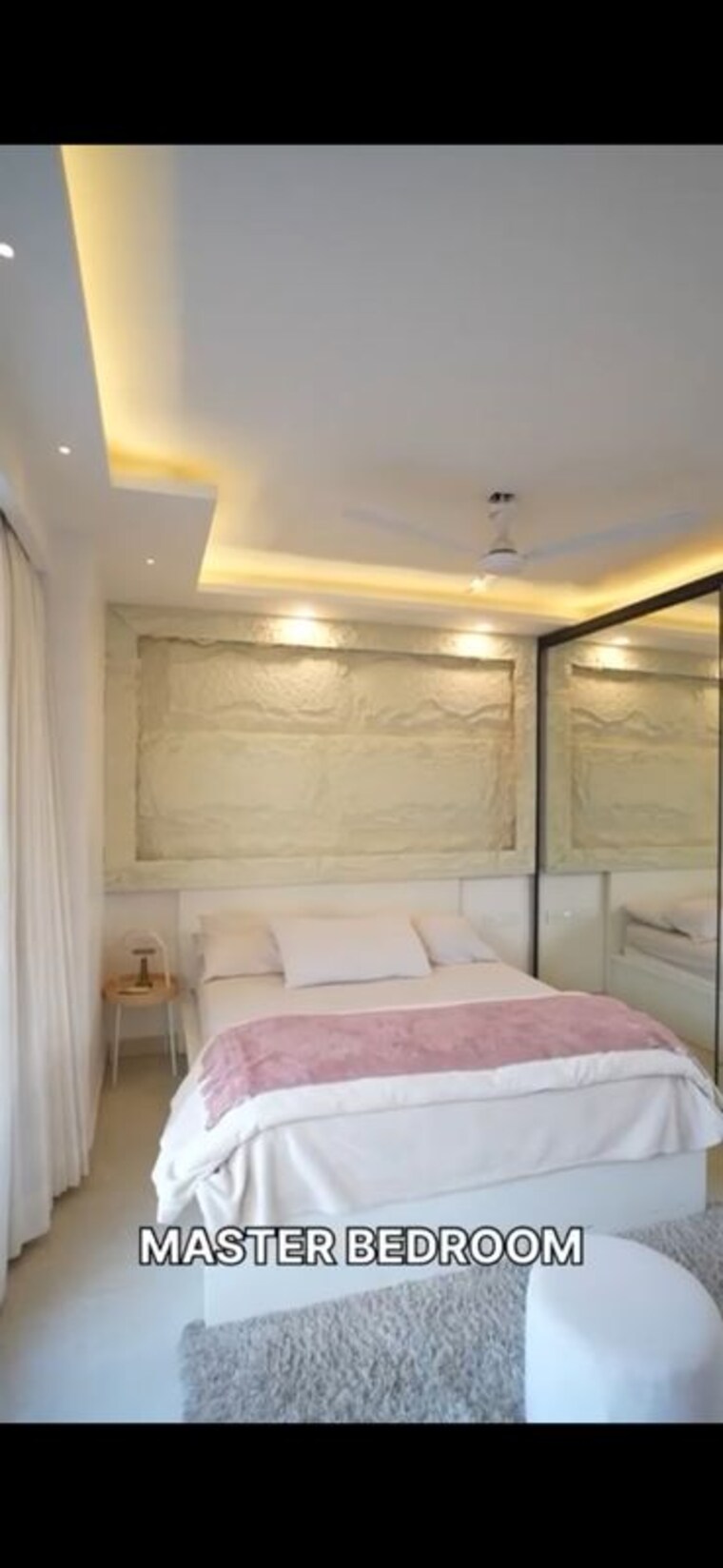 Bedroom, sushant lok ii 3 Bedroom 300 Sq.Yd. Builder Floor In Sushant Lok ii Gurgaon 10614506