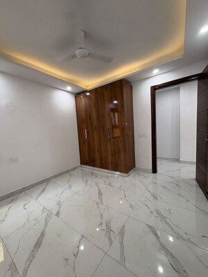 2 BHK Apartment For Rent in Saket