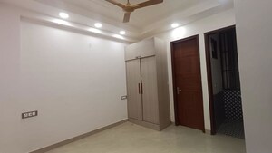 Room in 2 BHK Builder Floor at Vasundhara – for Sale