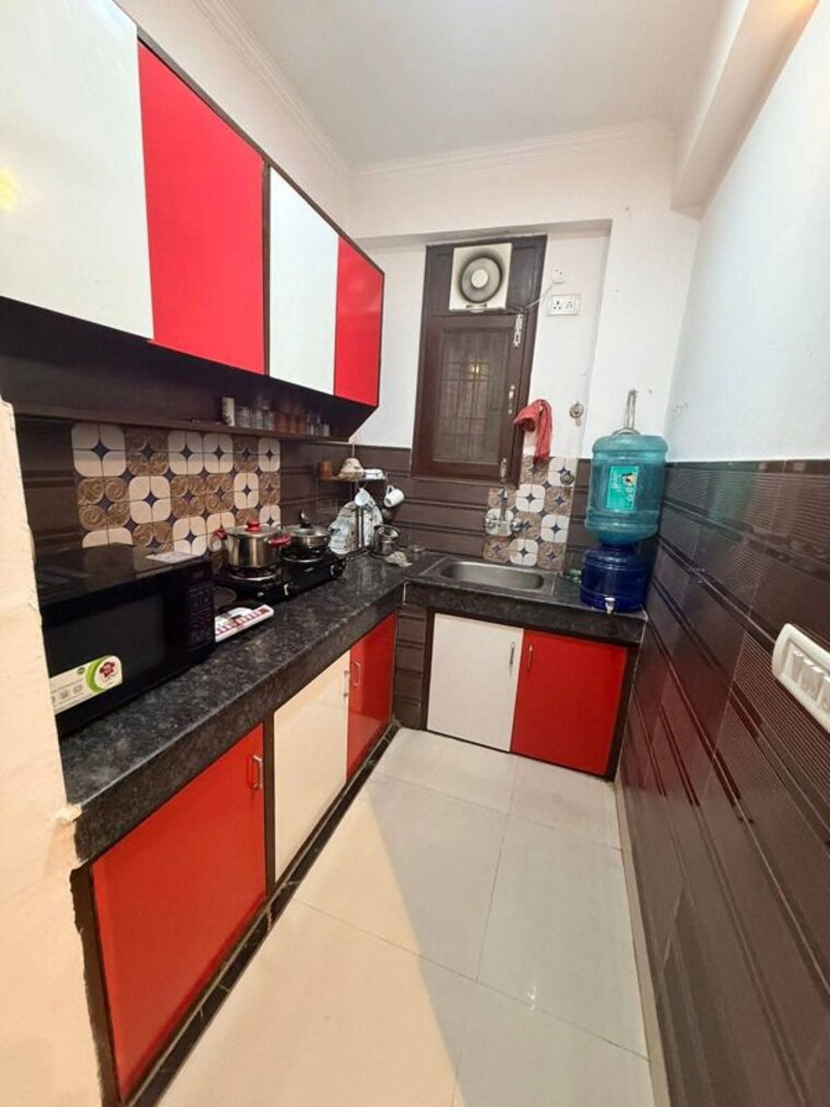 Kitchen, saket 1 Bedroom 700 Sq.Ft. Apartment In Saket Delhi 10614623