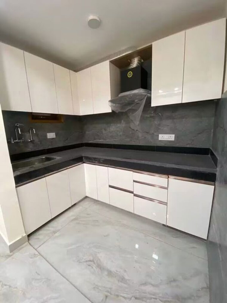 Kitchen, freedom fighters enclave 2 Bedroom 1050 Sq.Ft. Apartment In Freedom Fighters Enclave Delhi 10614628