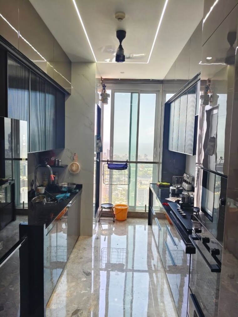 Gym, marathon-monte-south 3 Bedroom 1408 Sq.Ft. Apartment In Byculla West Mumbai 10614613