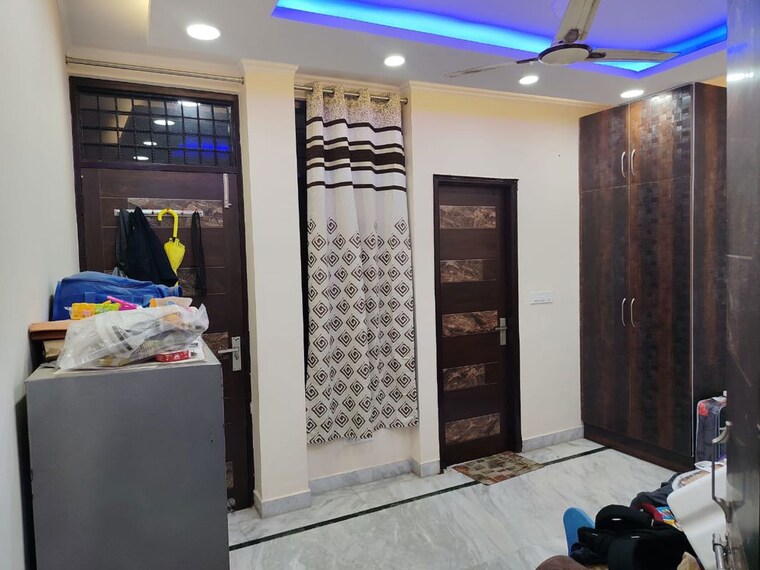 Bedroom, arjun nagar 3 Bedroom 110 Sq.Yd. Builder Floor In Arjun Nagar Delhi 10614622
