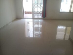 Room in 3 BHK Apartment at Lohia Jain Vallonia Apartments, Bavdhan – for Rent