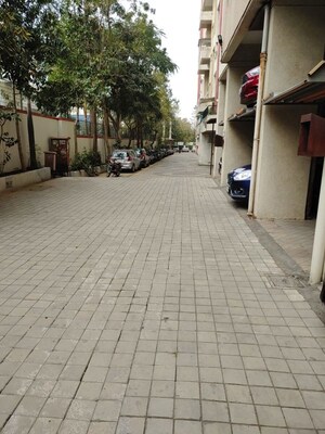 Parking in 1 BHK Apartment at Welworth Tinseltown, Bavdhan – for Rent