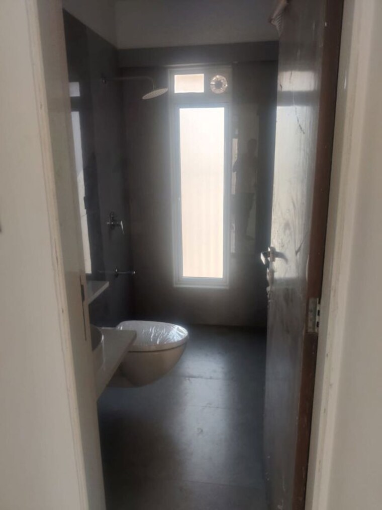 Bathroom, chembur 3 Bedroom 1300 Sq.Ft. Apartment In Chembur Mumbai 10614642