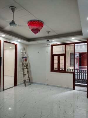 Room in 2 BHK Apartment at Panchsheel Vihar – for Rent