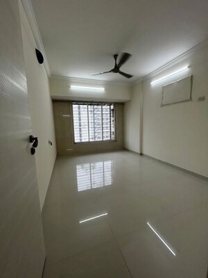 Bedroom in 3 BHK Apartment at Chembur – for Rent