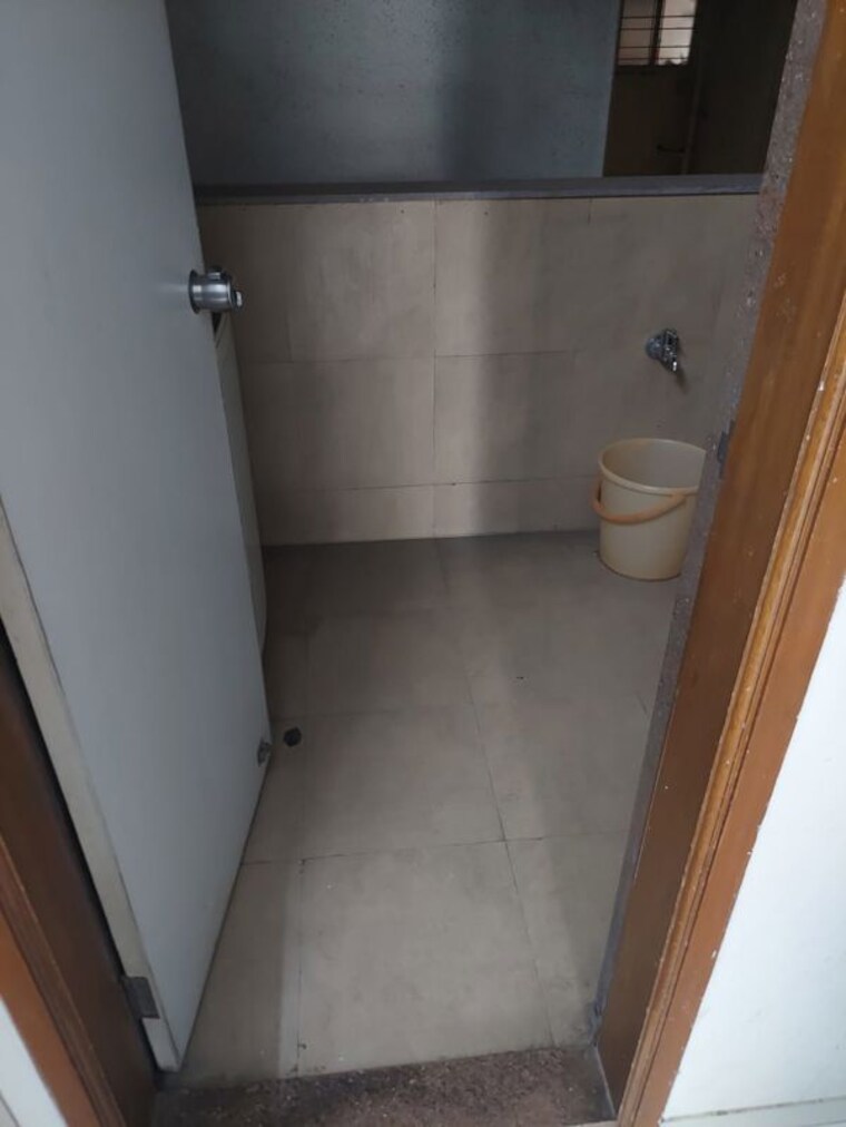 Bathroom, nirman-altius 2 Bedroom 800 Sq.Ft. Apartment In Kharadi Pune 10614697