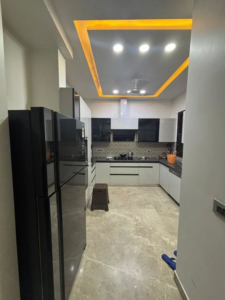 Team Area, bestech-park-view-grand-spa 3 Bedroom 2660 Sq.Ft. Apartment In Sector 81 Gurgaon 10614728