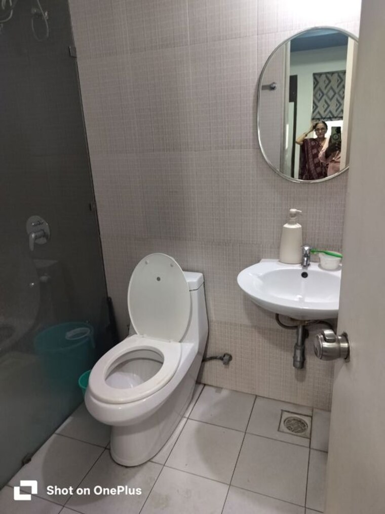 Bathroom, la-valle-casa 2 Bedroom 1000 Sq.Ft. Apartment In Bavdhan Pune 10614723