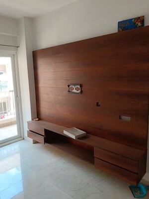 Room in 3 BHK Apartment at Uninav Eden, Raj Nagar Extension – for Sale