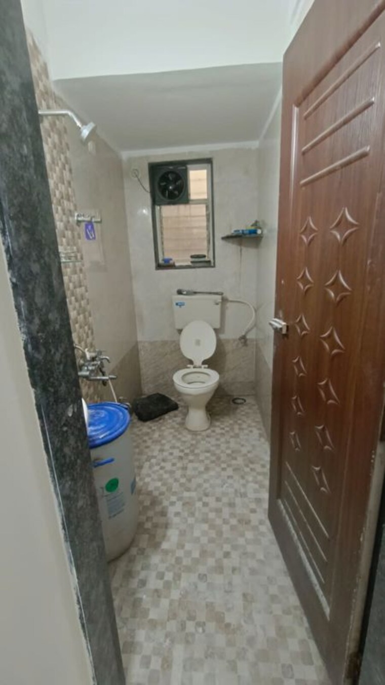 Bathroom, shree-mangal-chs 1.5 Bedroom 750 Sq.Ft. Apartment In Dhankawadi Pune 10614734