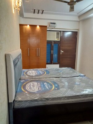 Bedroom in 2 BHK Apartment at Lajpat Nagar ii – for Rent