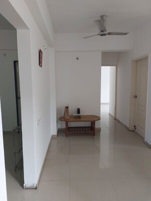 2 BHK Apartment For Rent in Gulmohar Goldcoast, Kharadi