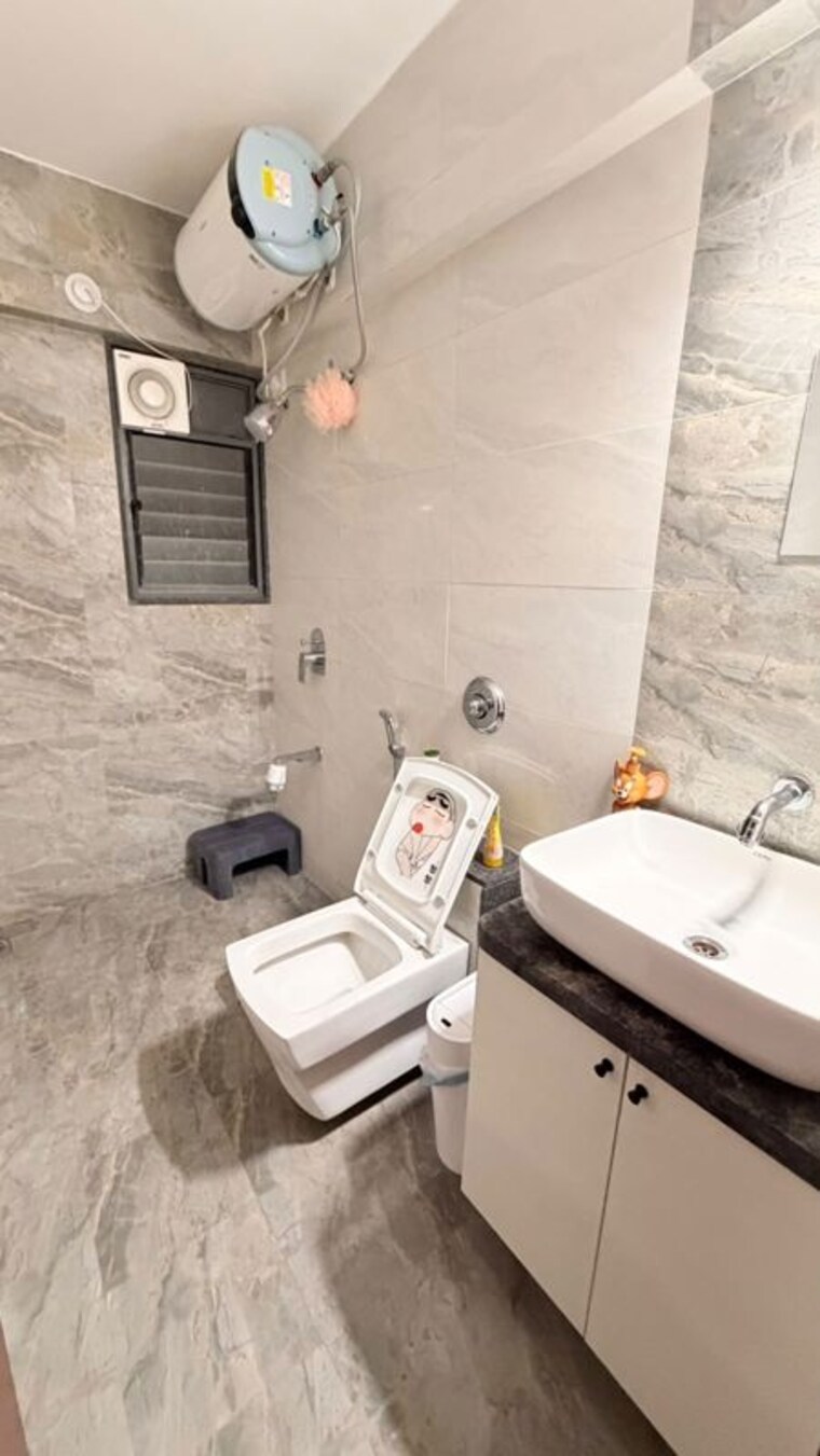 Bathroom, ten-united-athashri 2 Bedroom 1003 Sq.Ft. Apartment In Dhanori Pune 10614744