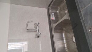 Furnished Amenities in 4 BHK Apartment at Arya Nagar – for Sale