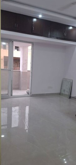 4 BHK + Store Room Apartment For Sale in Sarita Vihar