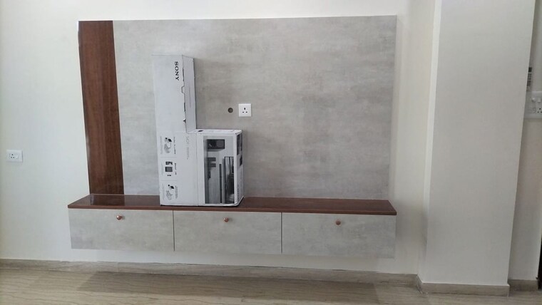 Room, mahagun-mezzaria 4 Bedroom 3500 Sq.Ft. Apartment In Sector 78 Noida 10614749