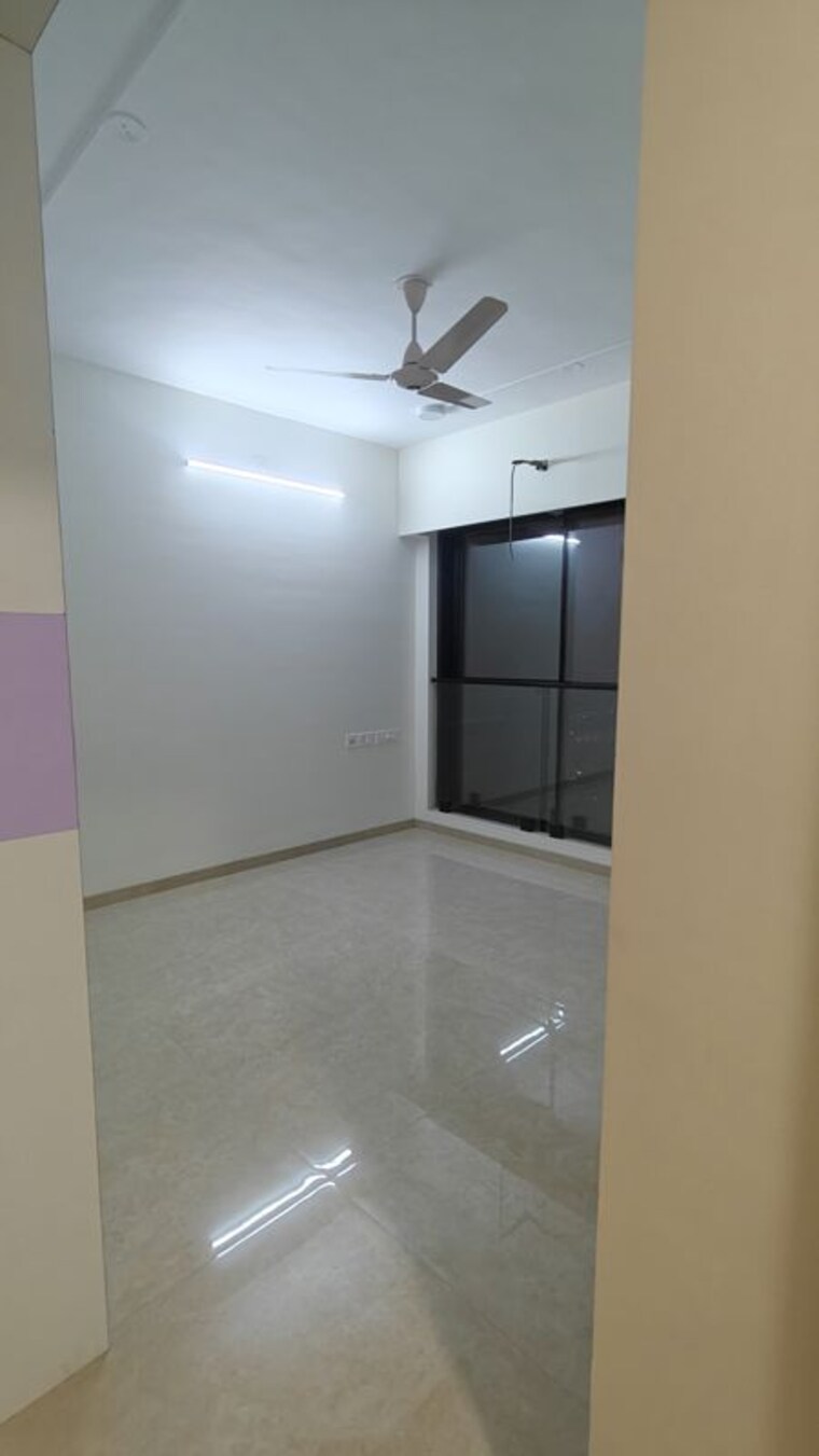 Room, shell-colony 2 Bedroom 650 Sq.Ft. Apartment In Chembur Mumbai 10614745