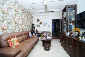 Living Room in 3 BHK Apartment at Ajnara Grand Heritage, Sector 74 – for Sale