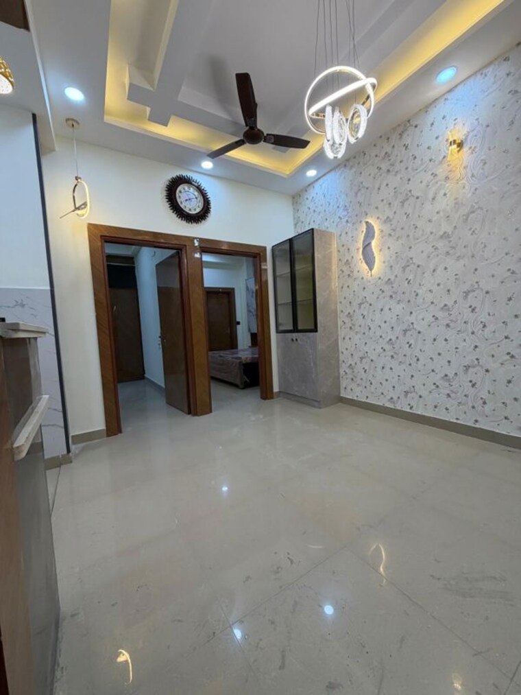 Room, vasundhara sector 5 3 Bedroom 1350 Sq.Ft. Builder Floor In Vasundhara Sector 5 Ghaziabad 10614756