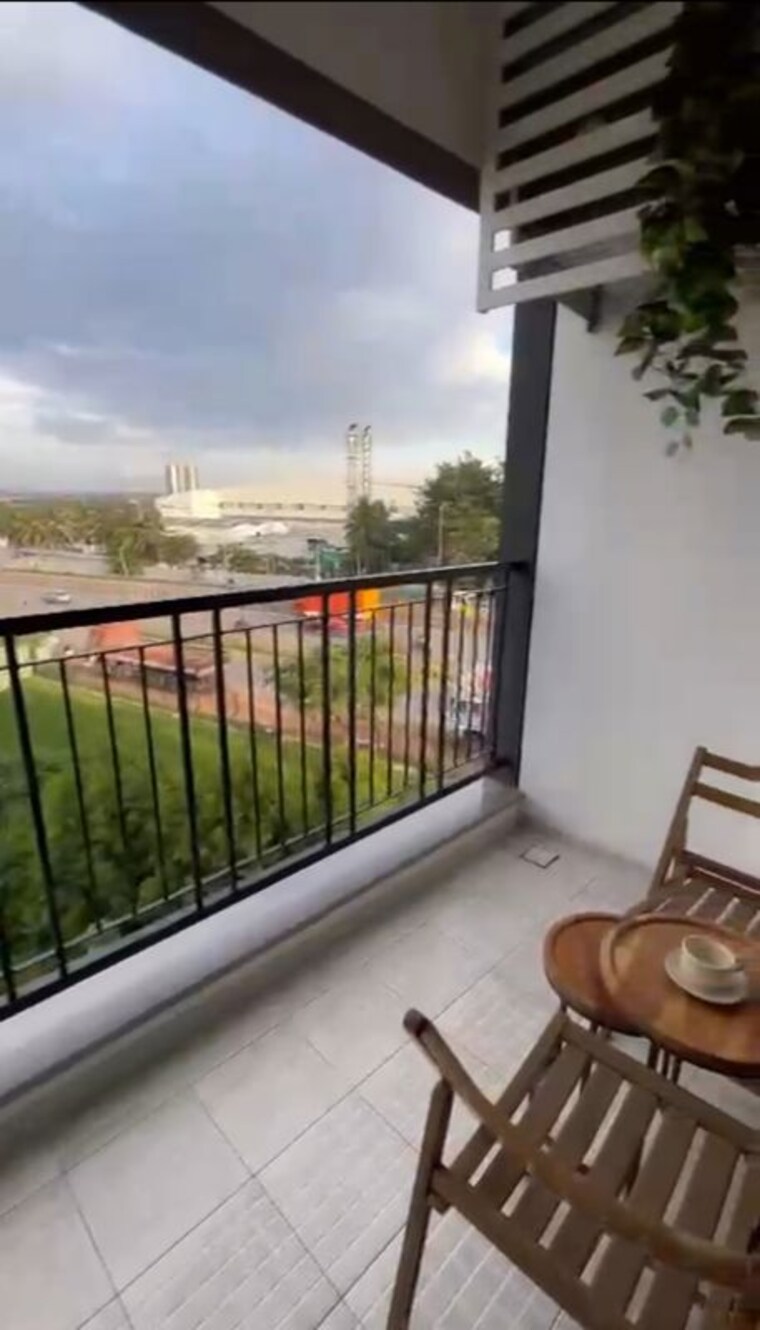 Balcony, sobha-manhattan-towers-town-park 3 Bedroom 1500 Sq.Ft. Apartment In Hosur Road Bangalore 10526386