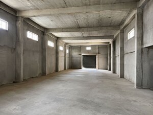  Warehouse For Rent in Kokar