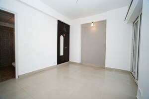 Room in 2.5 BHK Apartment at Galaxy North Avenue ll, Gaur City 2 – for Sale