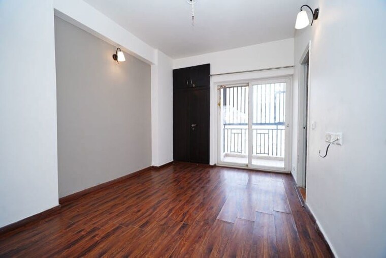 Room, galaxy-north-avenue-ll 2.5 Bedroom 1175 Sq.Ft. Apartment In Gaur City 2 Greater Noida 10614791