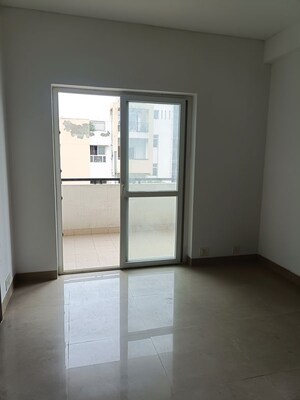 Room in 3 BHK Apartment at BPTP Park Elite Floors, Sector 85 – for Sale