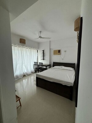 Bathroom in 3 BHK Apartment at Amann Akansha Heights, Worli – for Sale