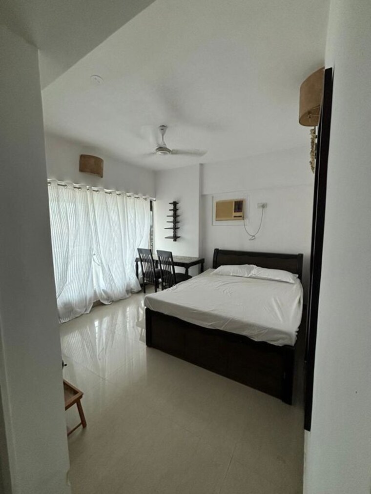 Bathroom, amann-akansha-heights 3 Bedroom 1000 Sq.Ft. Apartment In Worli Mumbai 10614817