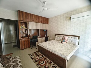Bedroom in 3 BHK Builder Floor at Omaxe Silver Birch, North Mullanpur – for Rent