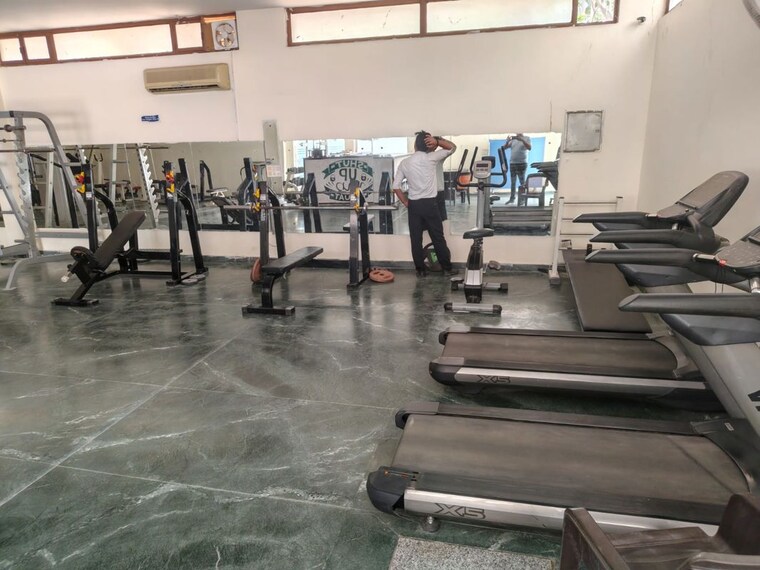Gym, cghs-hewo-apartments 3 Bedroom 2200 Sq.Ft. Apartment In Sector 56 Gurgaon 10614859