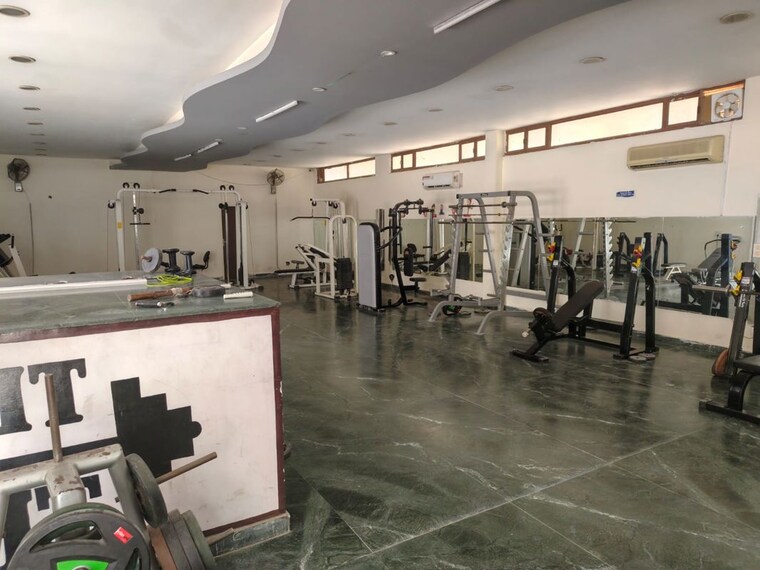 Gym, cghs-hewo-apartments 3 Bedroom 2200 Sq.Ft. Apartment In Sector 56 Gurgaon 10614859