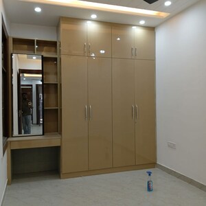 Room in 3 BHK Builder Floor at Indirapuram Shakti Khand 1 – for Rent