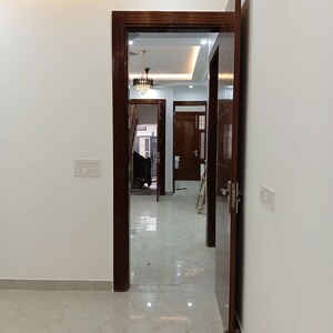Room in 3 BHK Builder Floor at Indirapuram Shakti Khand 1 – for Rent