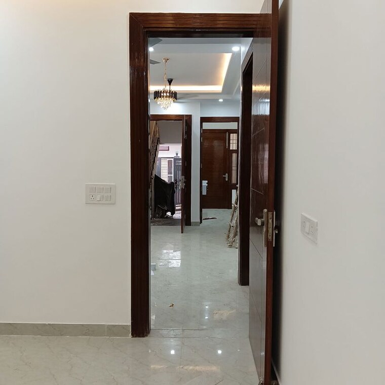 Room, indirapuram shakti khand 1 3 Bedroom 112 Sq.Ft. Builder Floor In Indirapuram Shakti Khand 1 Ghaziabad 10614869