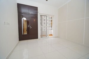 Room in 3 BHK Apartment at Emenox La Solara, Sector 16 Greater Noida – for Sale