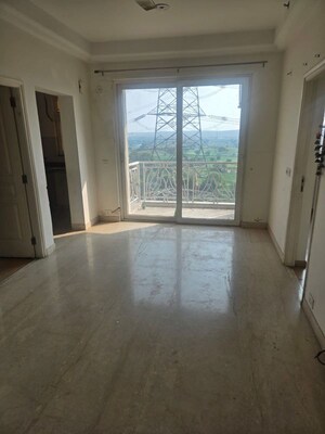 2 BHK Apartment For Rent in AIPL Club Residences, Sector 70a