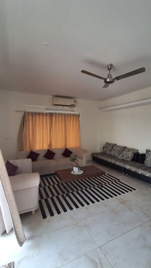 Bedroom in 4 BHK Penthouse at Benson Apartments, Benson Town – for Sale