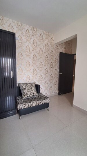 Living Room in 4 BHK Penthouse at Benson Apartments, Benson Town – for Sale