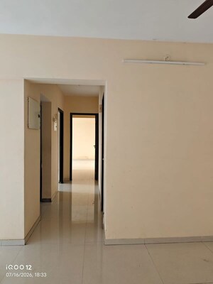 Room in 2 BHK Apartment at Godrej Central, Chembur – for Rent