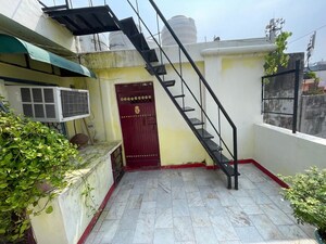 Terrace in 1.5 BHK Builder Floor at Mandawali – for Sale