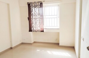 Room in 2 BHK Apartment at Megapolis Smart Homes II-Sunway, Hinjewadi – for Rent