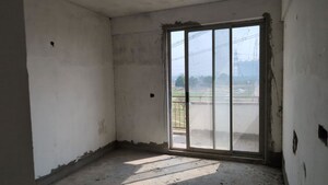 Room in 2 BHK Builder Floor at Sector 21 – for Rent