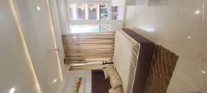 Room in 4 BHK Apartment at Maxheights Aravali One, Sector 41 – for Sale